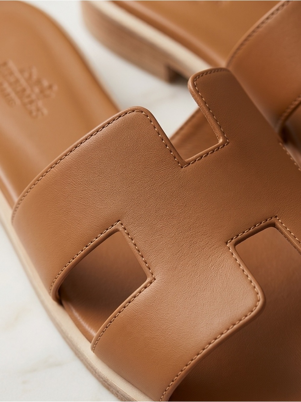 BNWT HERMES ORAN TAN Leather Slide Sandals - Picture 3 of 7